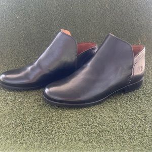 Frye- Size 7 Black Booties